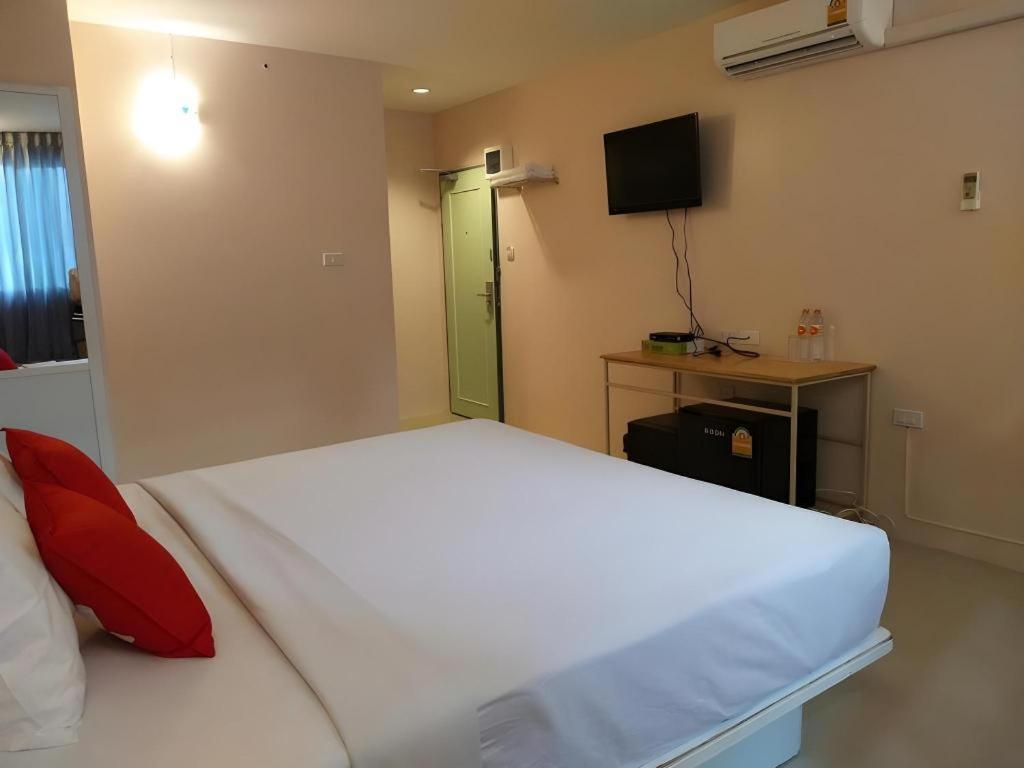 Bird Room Hotel - Pratunam Bangkok Kültér fotó