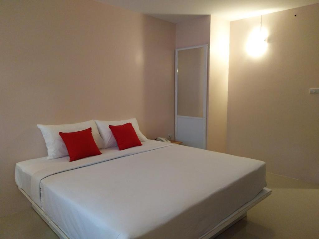Bird Room Hotel - Pratunam Bangkok Kültér fotó